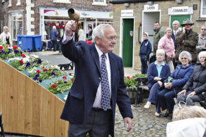 Eric Lee calling the crowd to attention at the official opening of the new ziggurat.