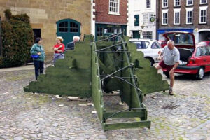 Assembly of the original Ziggurat in Market Square."