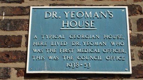 Dr. Yeoman's Plaque - photograph courtesy of Derek Whiting